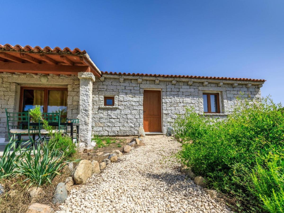 A Mare Di Ginepri 06D Bilo Appartement Badesi Buitenkant foto