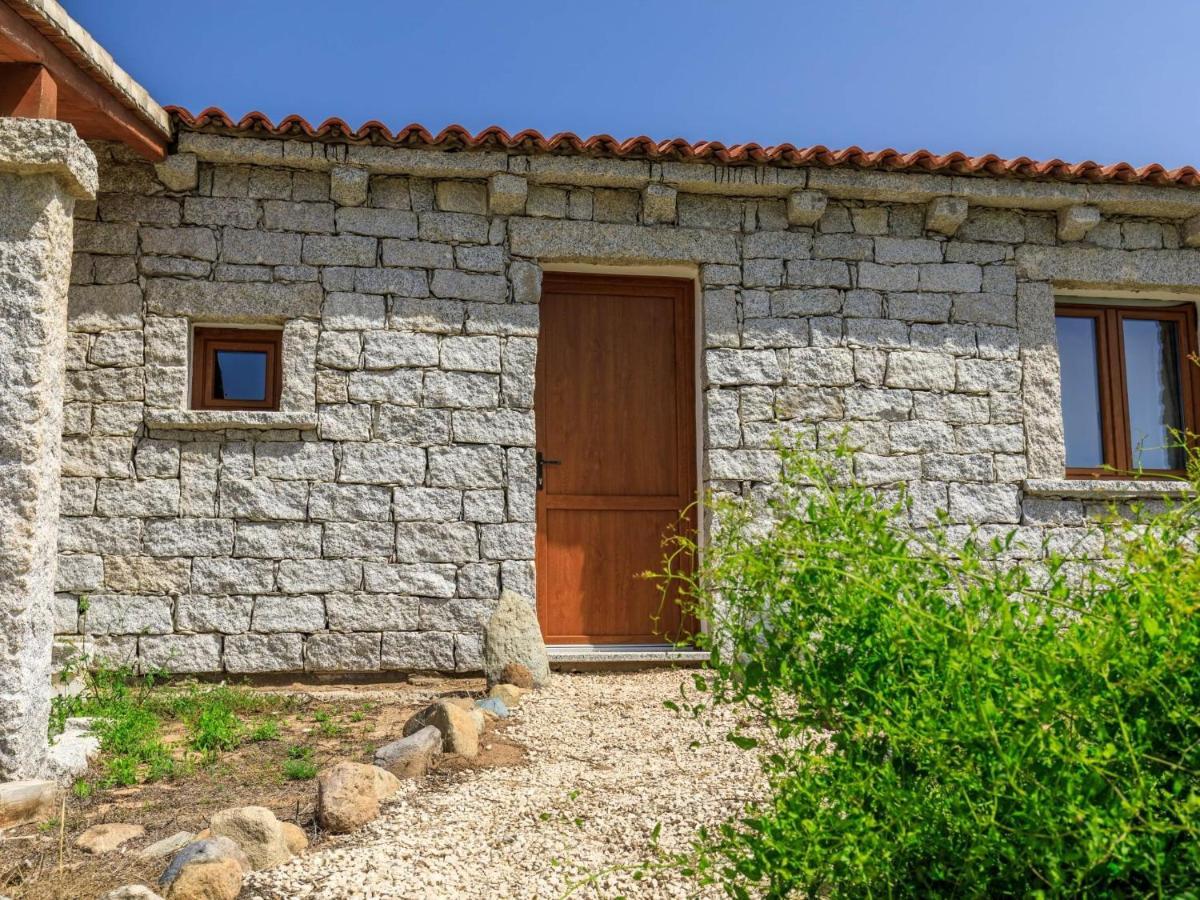 A Mare Di Ginepri 06D Bilo Appartement Badesi Buitenkant foto